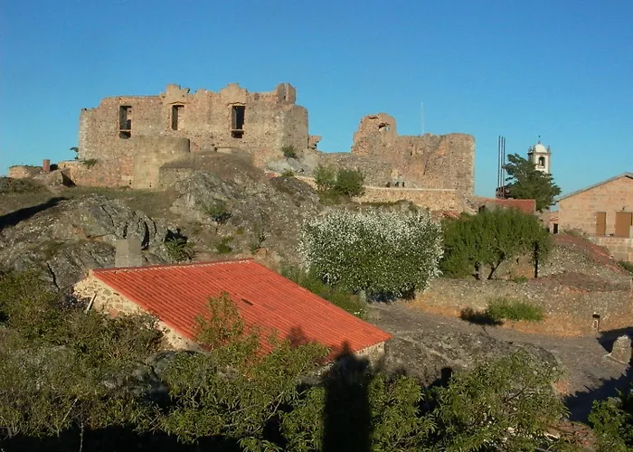 Casa Da Cisterna * פיגואירה דה קסטלו רודריגו